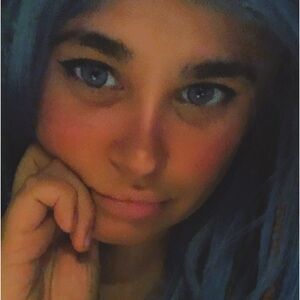 Meet your Posher, Annette